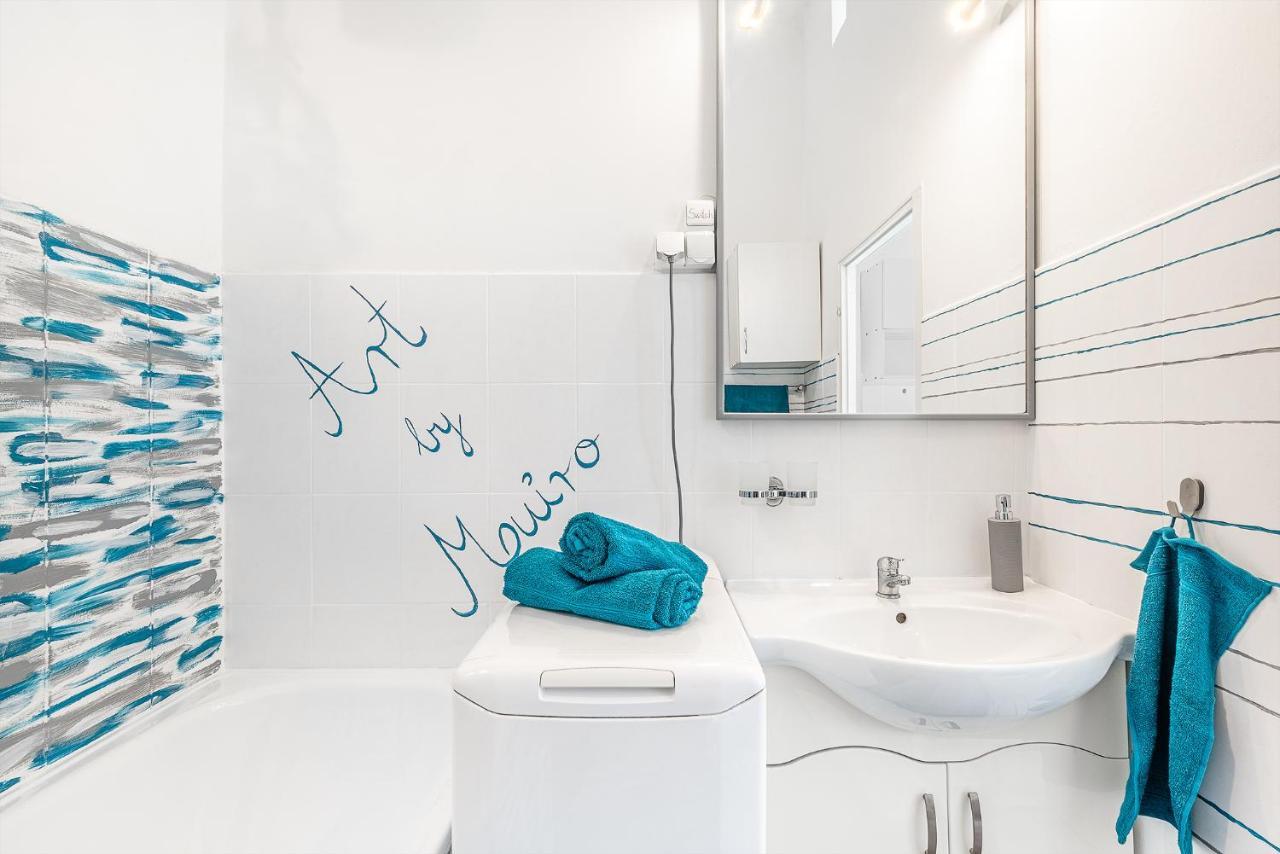 Sunny Dots Apartment - Free Parking! Budapest Exteriör bild